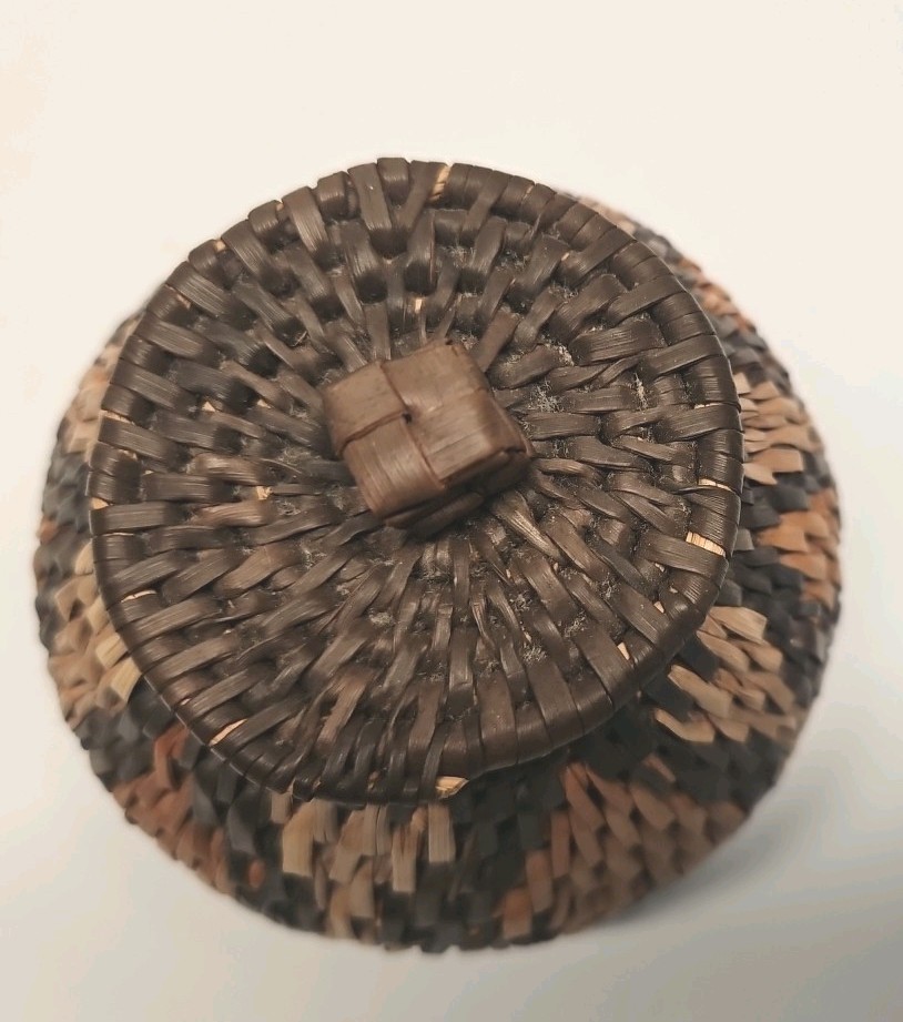 Small, Lidded, Handmade Woven Basket. a7