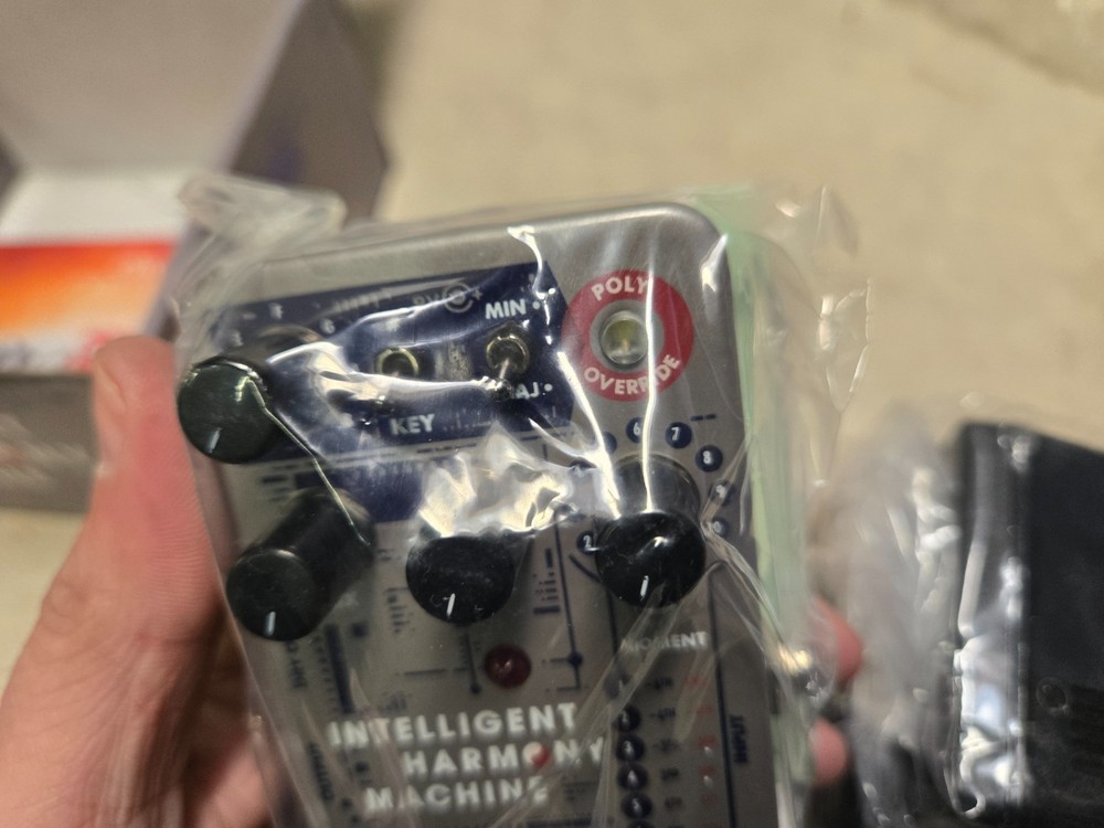 NOB Electro-Harmonix EHX Intelligent Harmony Machine Harmonizer Effects Pedal