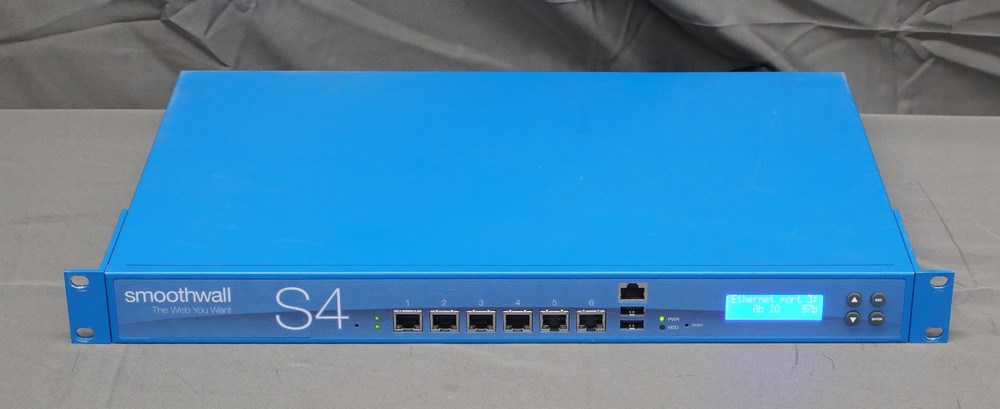 Caswell Smoothwall S4 CAR-3030 Firewall (R26)