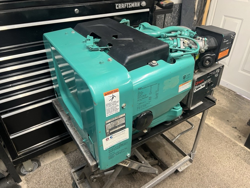 ONAN EMERALD III 6500 GENERATOR