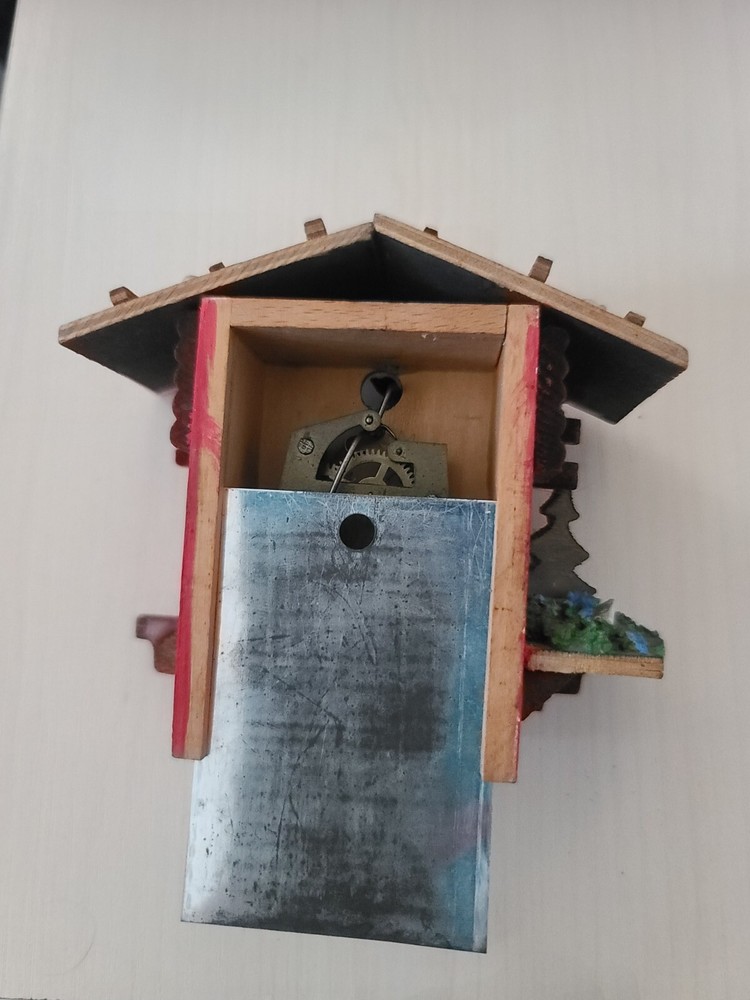 BLACK FOREST GERMANY Mini CUCKOO CLOCK By ENGSTLER