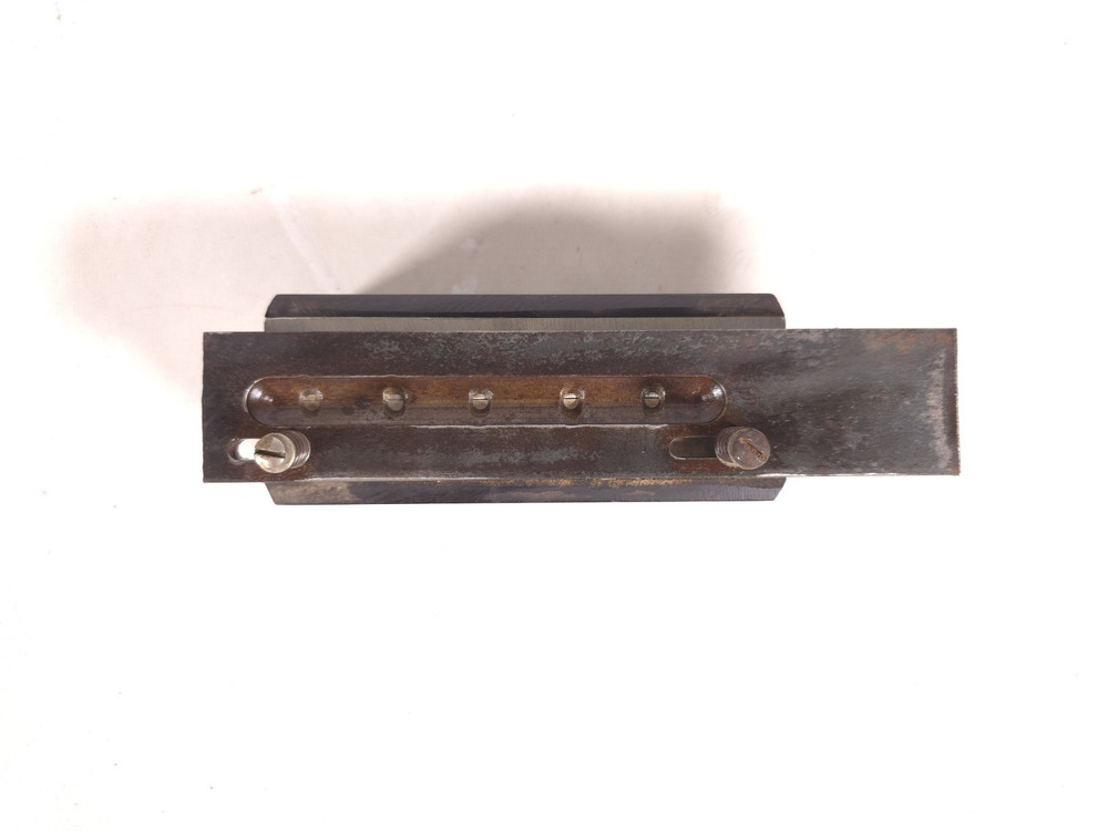 VINTAGE TWO PIECE JIG MOLD
