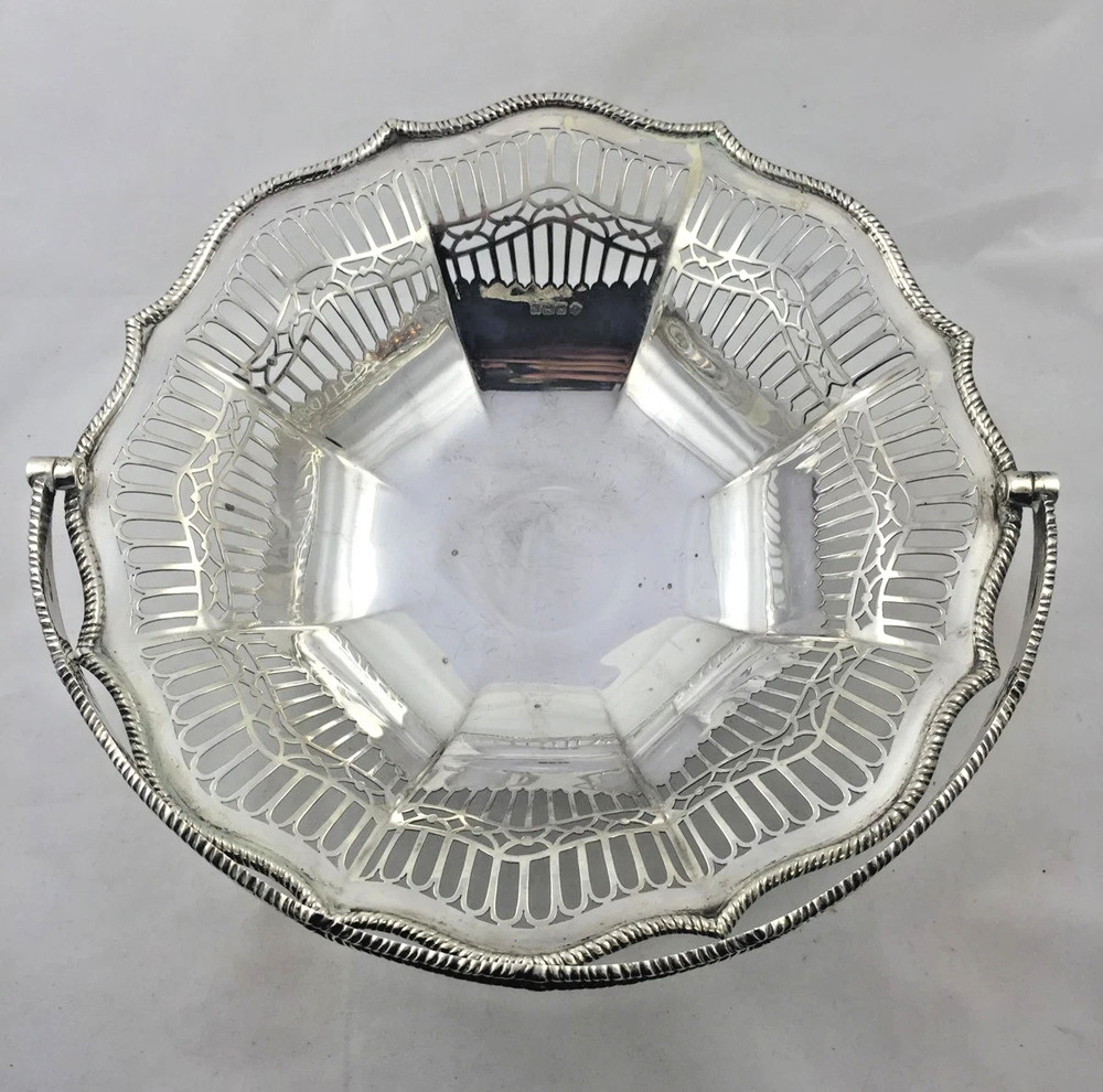Hallmarked Large Solid Silver Basket By William Hutton & Sons 1917 525g