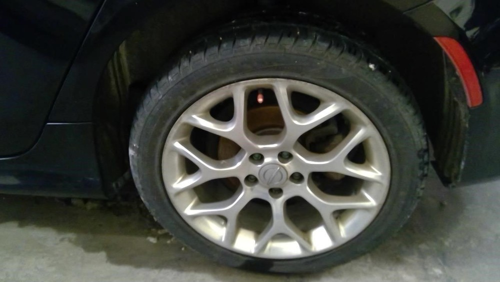 200 2015 High Mounted Stop Light 1722638