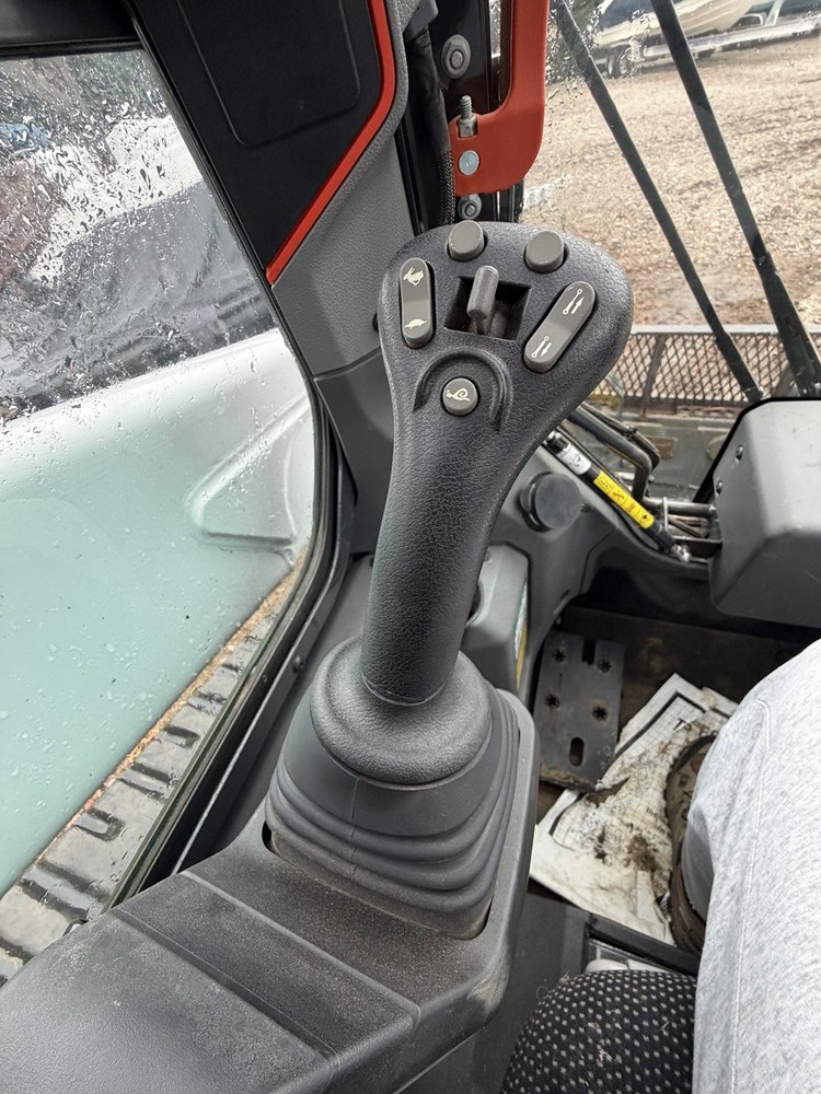 Bobcat T76 Platinum