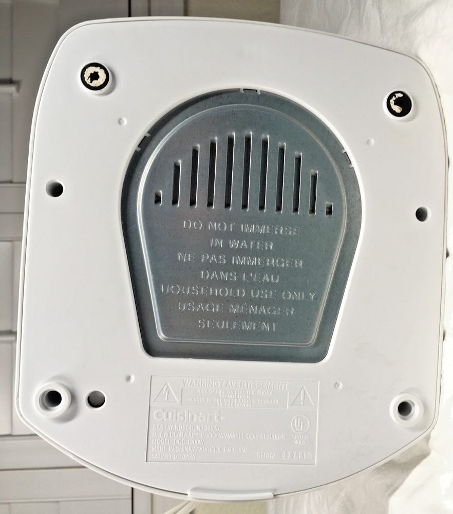 Cuisinart Brew Central Programmable Coffeemaker DCC-1200W Excellent !