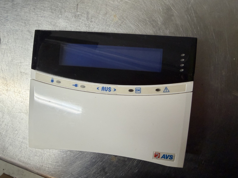 ADVANCE 88 AVS ELECTRONICS ANTI-THEFT CONTROL PANEL Complete: detail in description