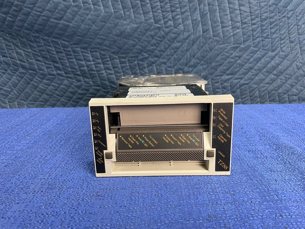 Digital TZ88N - BY Tape Drive