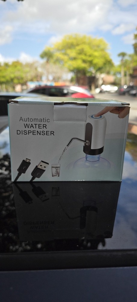 Automatic Water Dispenser With Cable Charger
