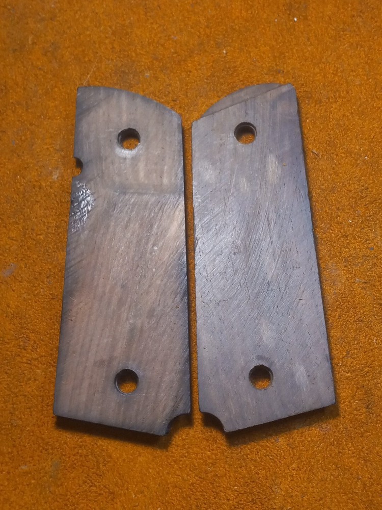 1911 1911A1 Colt Grips Walnut Double Diamond