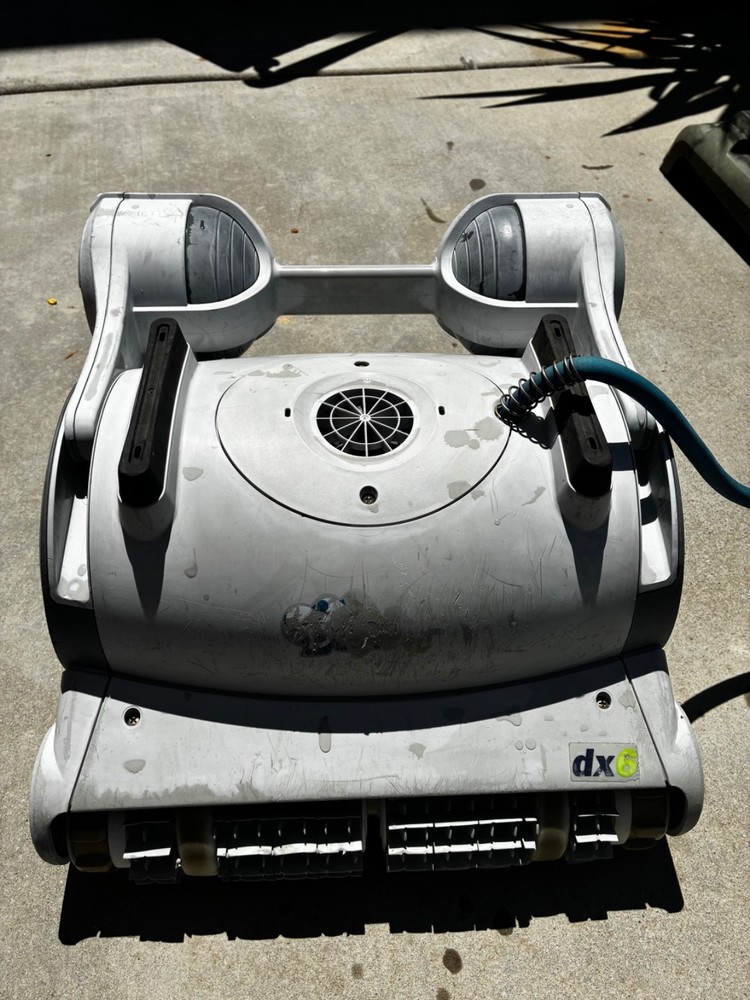 Maytronics Dolphin DX6 Robotic Pool Cleaner