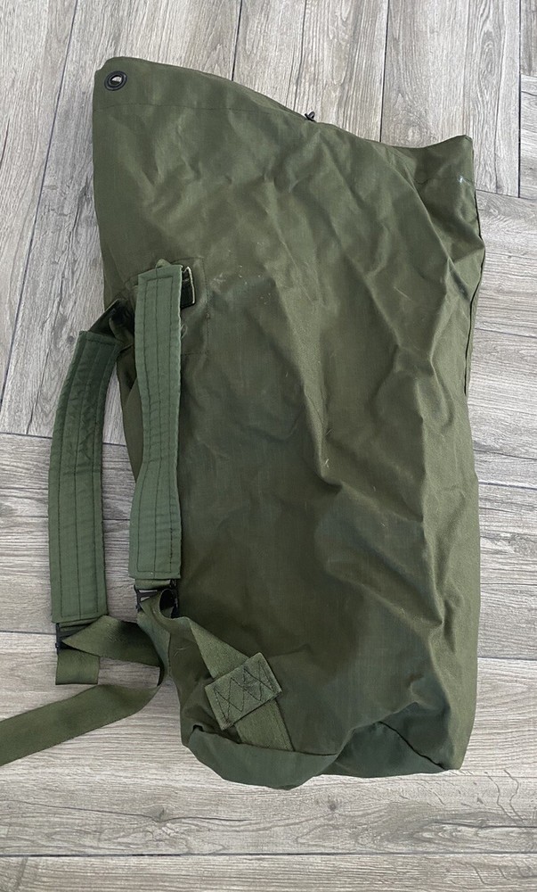 Vintage Authentic US Army issue Duffle Bag as shown