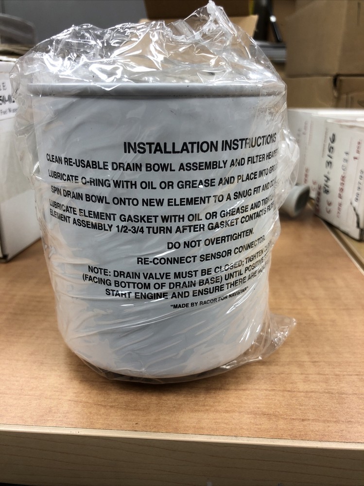 International Fuel Filter Water Separator 1677004C91