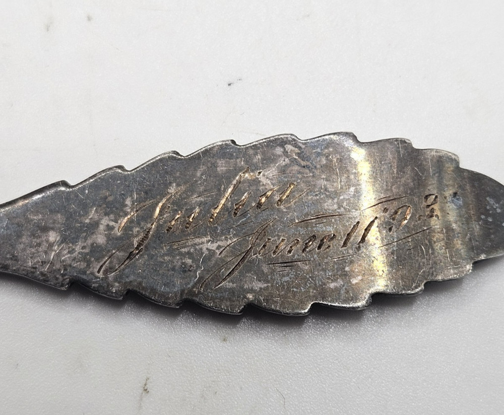 VICTORIAN STERLING SPOON EASTER FEATHER TWISTED HANDLE COLLECTIBLE MEMORABILIA
