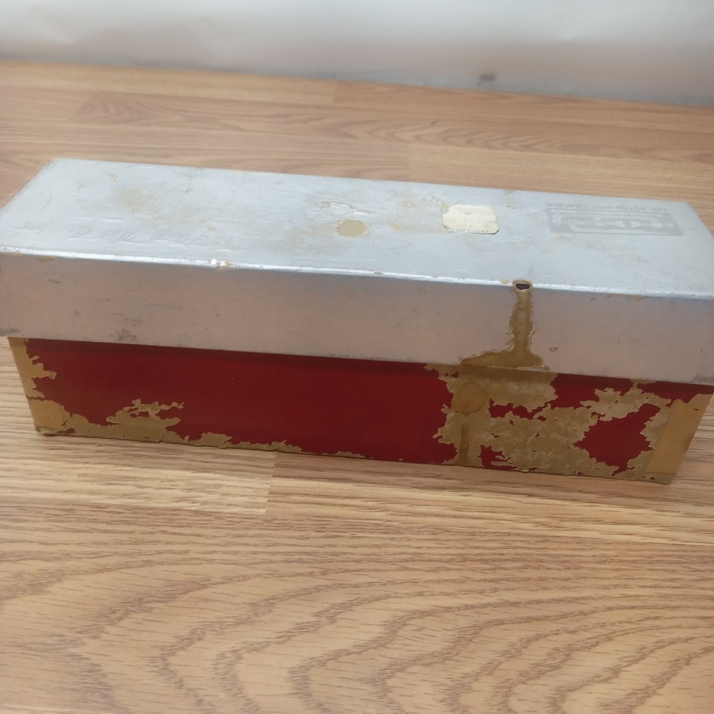 Vintage Lee ASTRO Nut Cracker With Picks