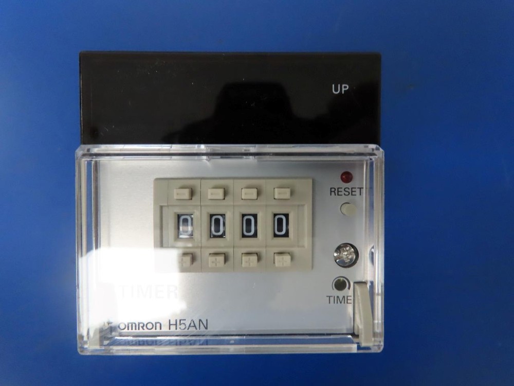 Omron H5AN-4D DC12-24 Timer Digital LED
