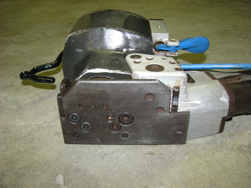 2304 FROMM Pneumatic Sealless Combination Strapping Tool