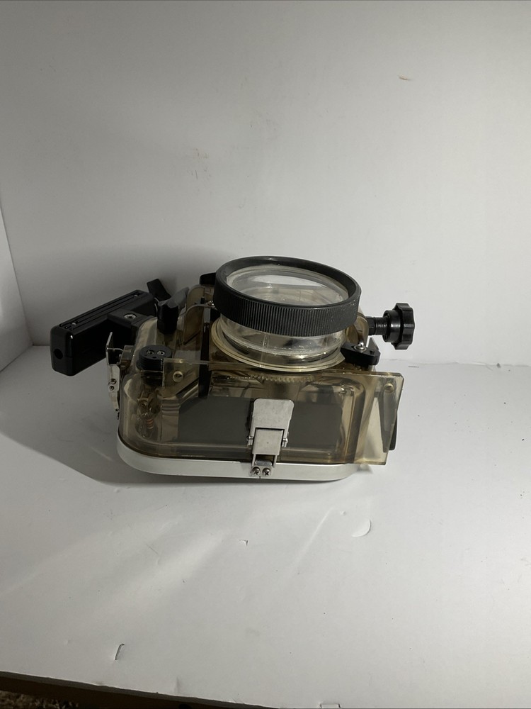 Ikelite SLR Underwater Case With ewa-marine Master Series