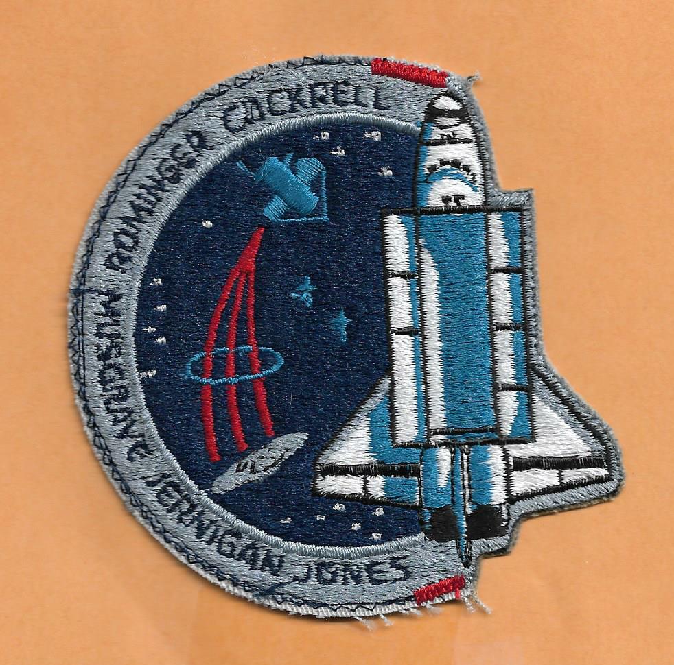 SHUTTLE COLUMBIA STS-80  4" PATCH  IMPERFECT