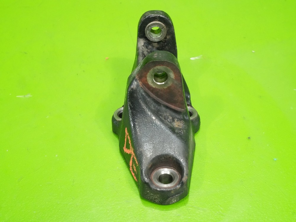 90-93 Integra OEM B18 engine motor bottom lower alternator mount bracket