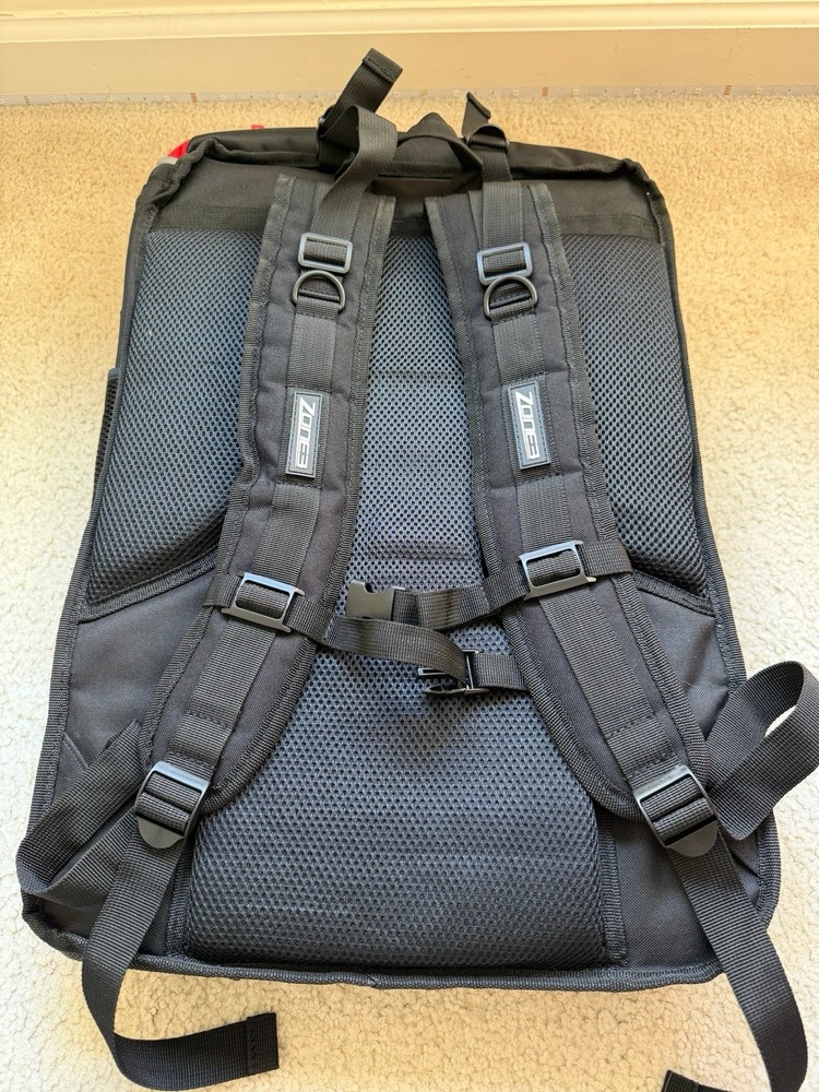 ZONE3 Triathlon Transition Backpack Bag NWOT Red