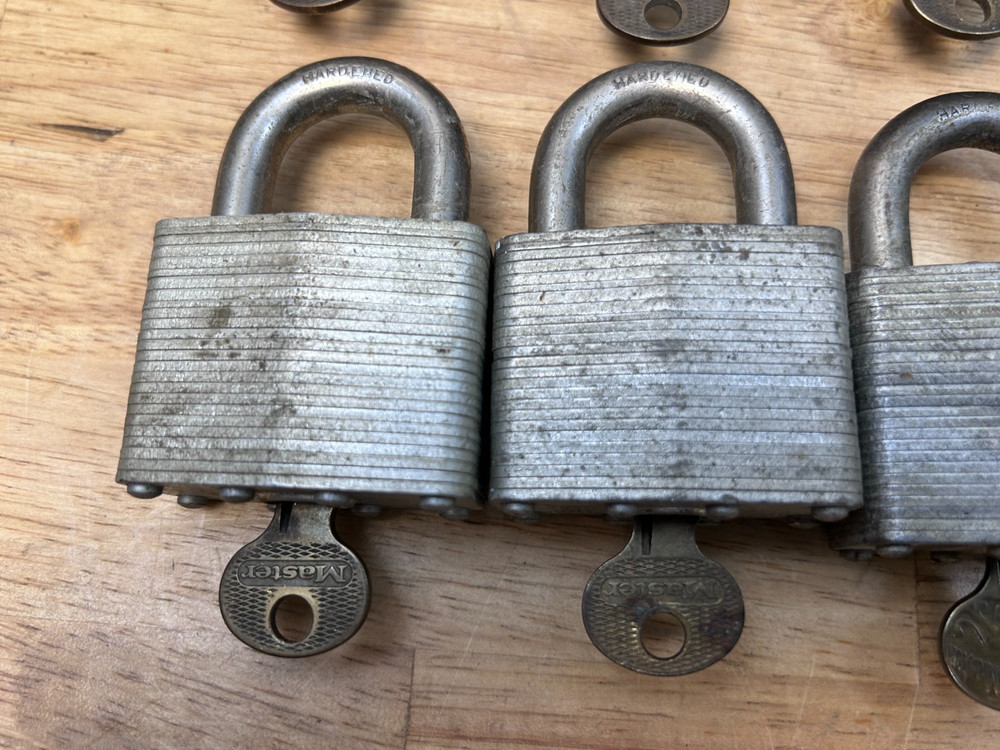 (8) Vintage Master Lock No. 5 Padlocks / Locks Milwaukee USA