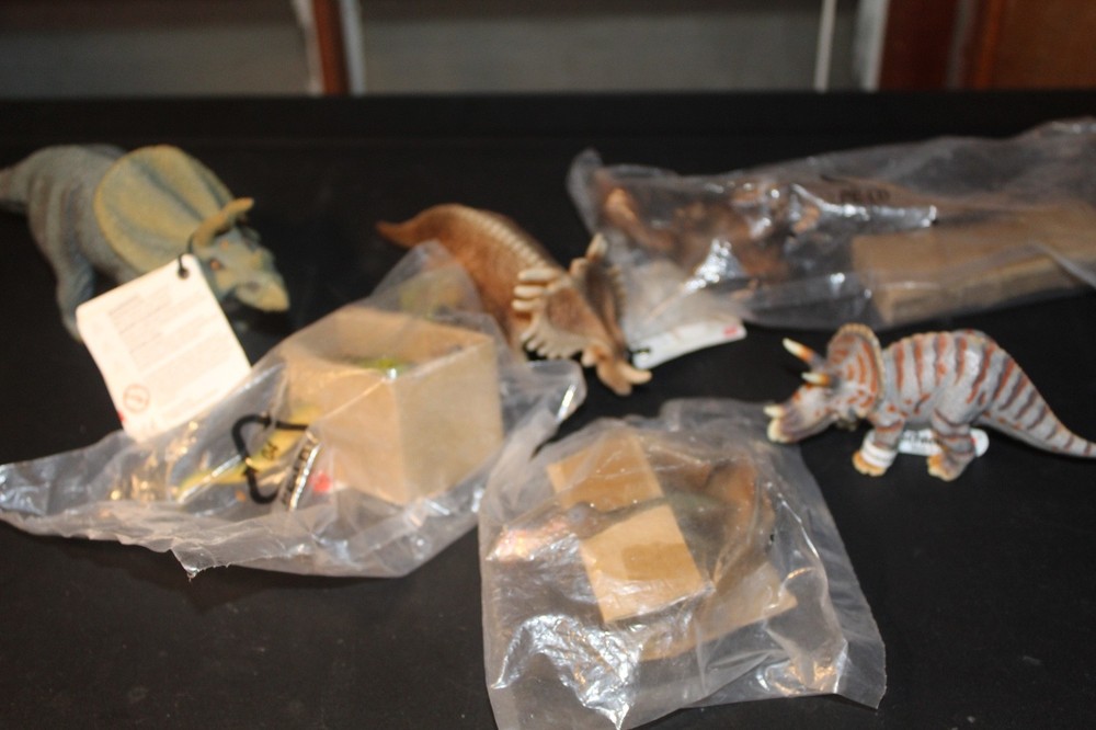 schleich dinosaur lot