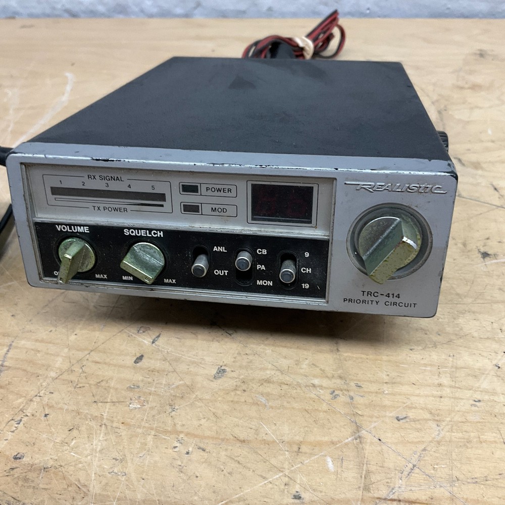 Realistic C.B. 40- Channel Transceiver TRC-414 Model # 21-1508 Tested