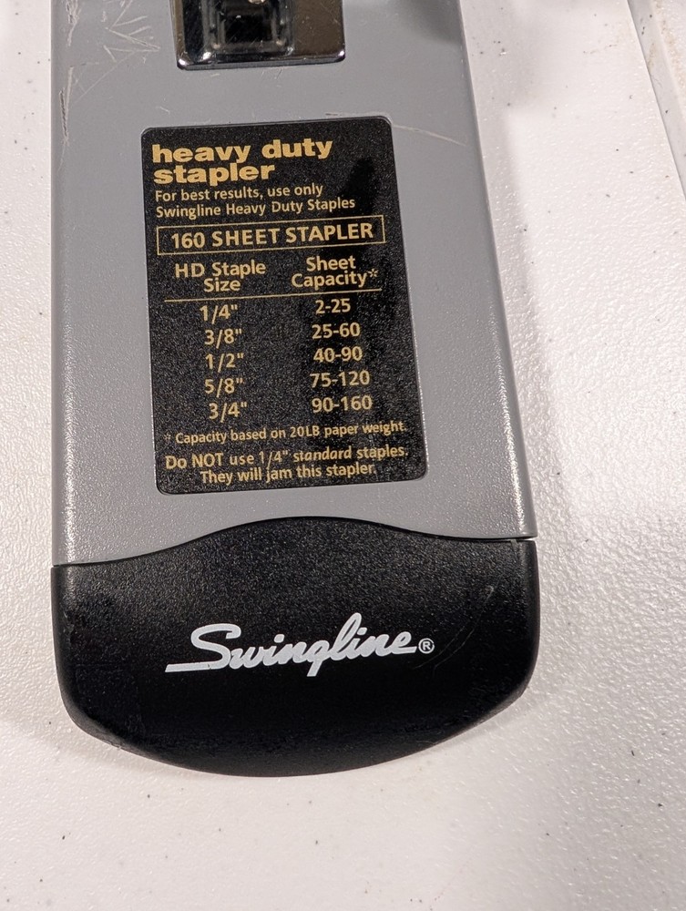 Swingline Heavy Duty Stapler, 160 Sheet Capacity. (39005)