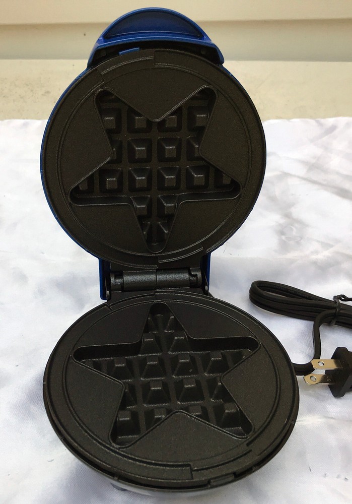 Dash Star Mini 4" Waffle Maker Blue-model DMWR001NM