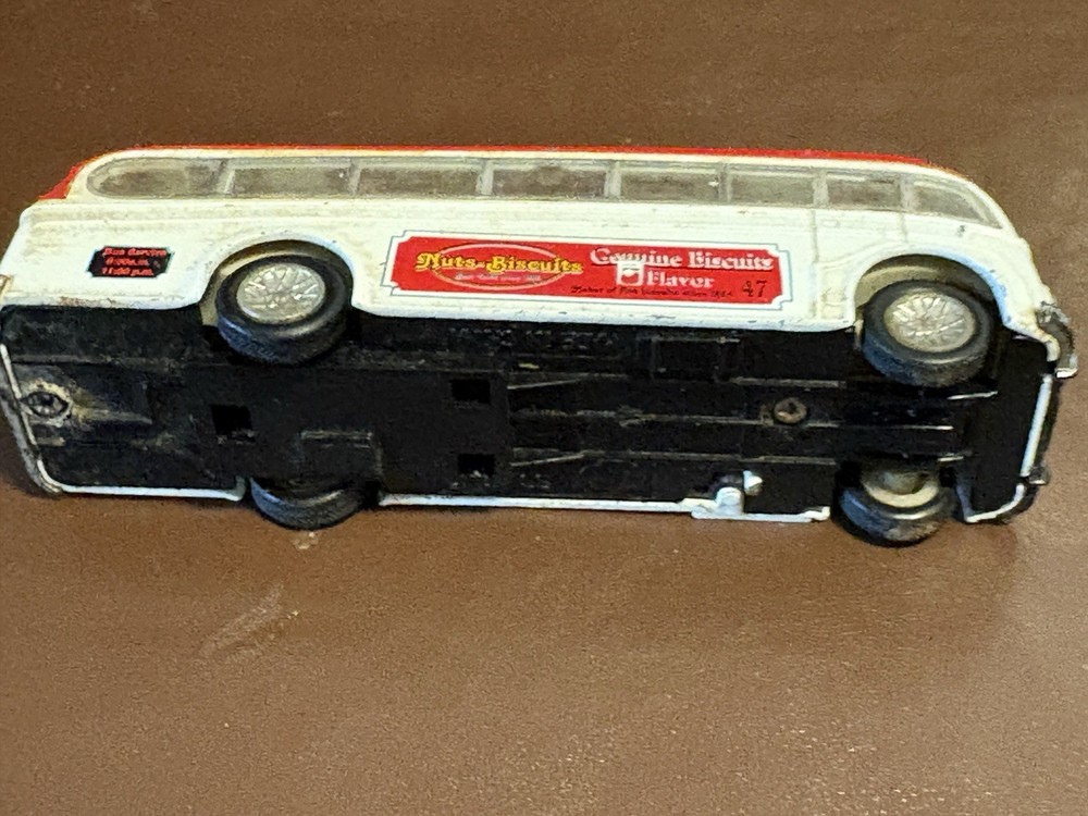 Sunnyside Toy Bus SS 5856 - Nuts-Biscuits - 1:64 5.5" Long - Pullback Action
