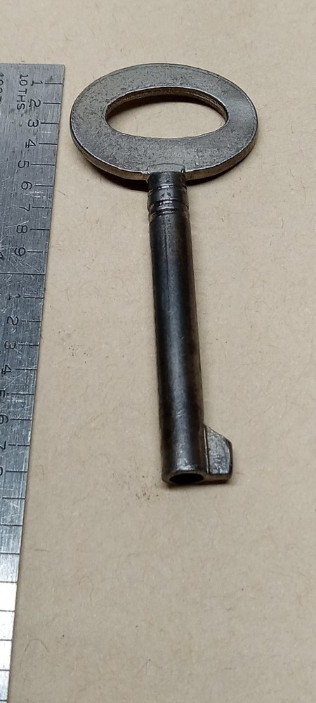Vintage Hallow Barrel Antique Skeleton Key Solid Steel
