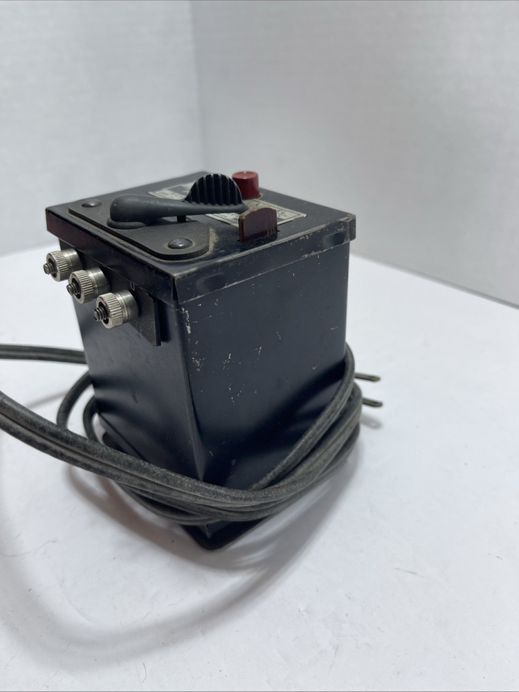 Lionel No. 1041 “Multi-Control” Toy Train Transformer Untested