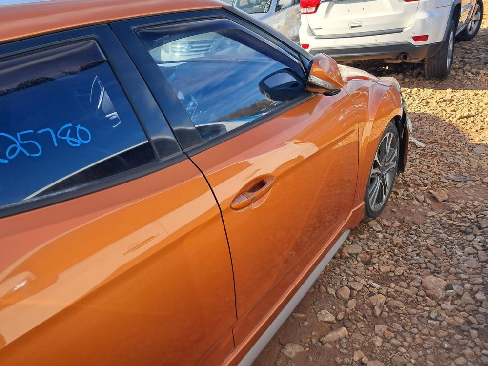 VELOSTER 2016 Glove Box 4895745