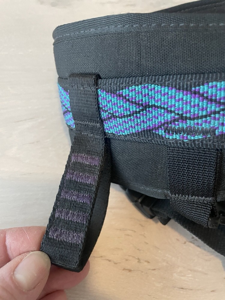 EUC Rei Adjustable Climbing Harness Sz M