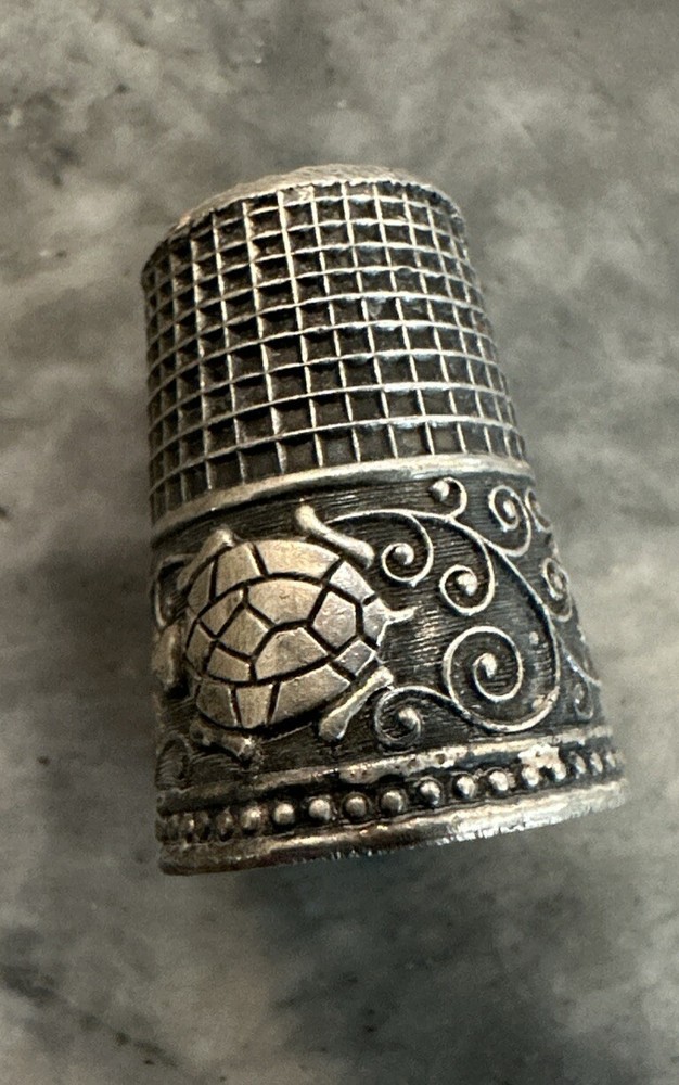 Vintage Sterling Turtle Thimble. Fun Piece!
