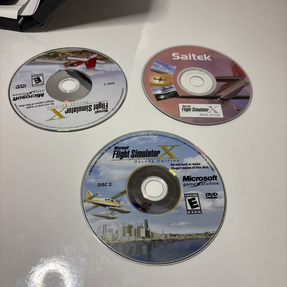Microsoft 2006 Flight Simulator X Deluxe Edition PC Game Windows