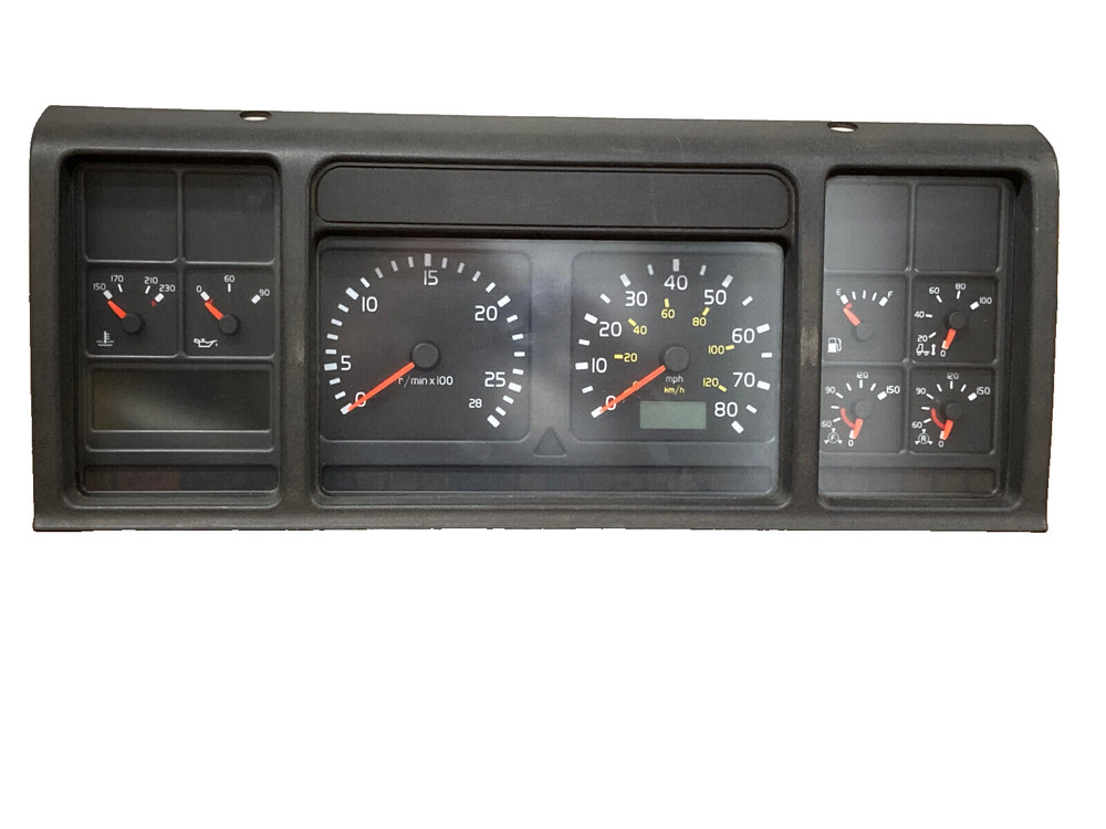 VOLVO INSTRUMENT CLUSTER # 3198186-P01
