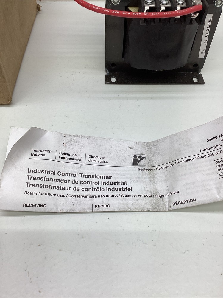 Square D Industrial Control Transformer 9070TF300D20 NIB