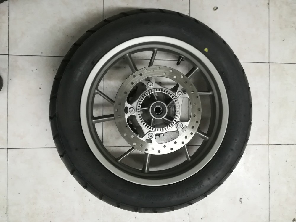 BMW F700 REAR WHEEL