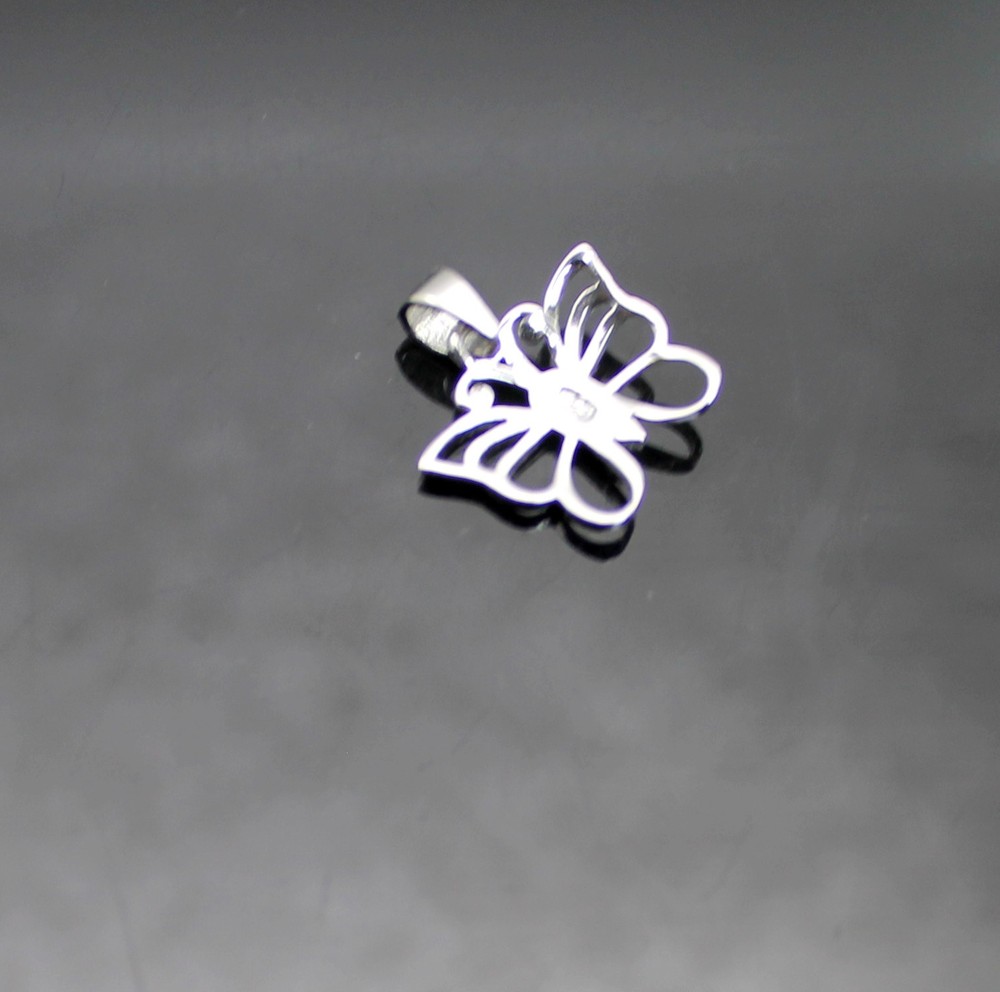 CUTE !BUTTERFLY ABALONE INLAY STERLING SILVER PENDANT
