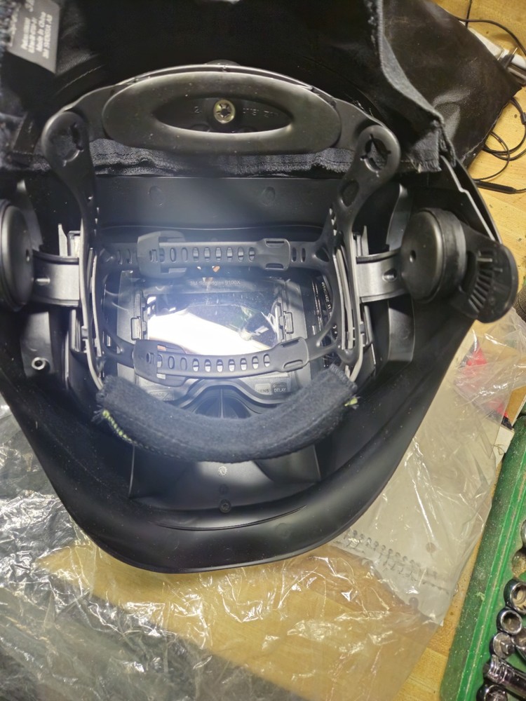 3M Speedglas 9100 FX Welding Helmet with starter pack..