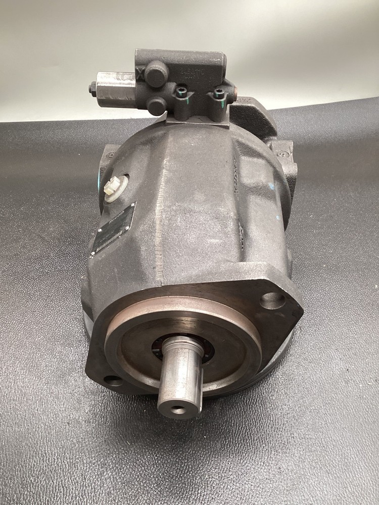 REXROTH R902400333 Axial Piston Variable Pump AA10VSO71DR USED