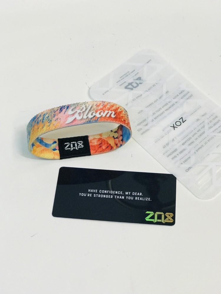 Zox **BLOOM** Silver Single MEDIUM Band w/Card NIP