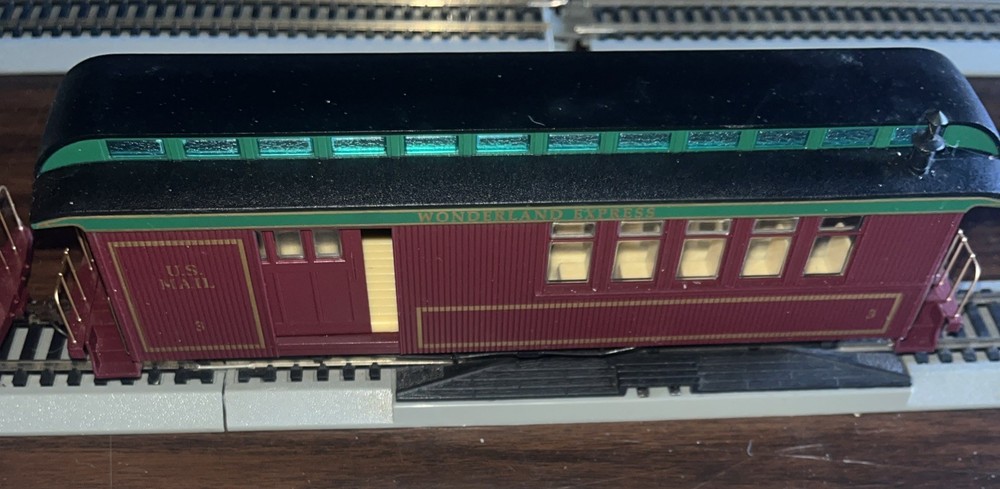 ON30 Scale Wonderland Express Bachmann. Track Tested. Works.