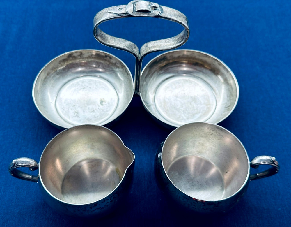 Vintage Oneida SilverSmiths Creamer & Sugar Containers Decor Buckle Handle Base