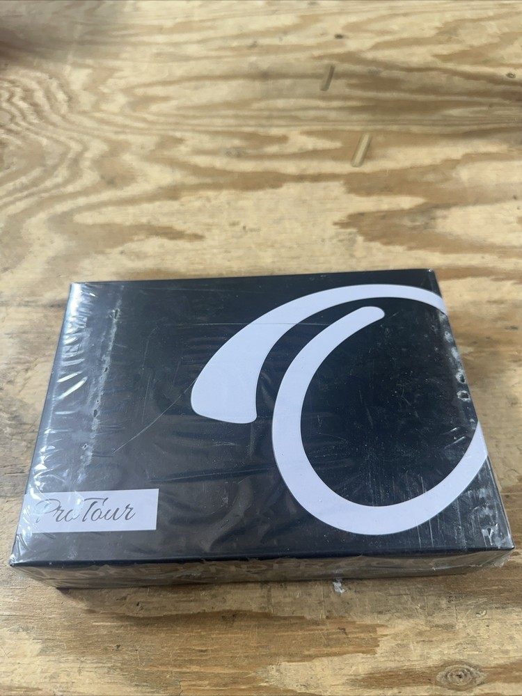 ONE UNDER PRO TOUR 3- Layer Cast Golf balls