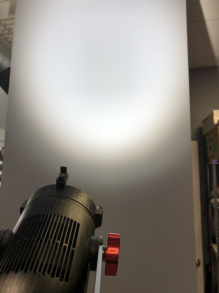 Aputure Light Storm 60d 60W daylight balanced focusing point source lamp