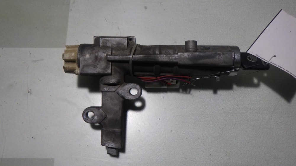 04 NISSAN MURANO Ignition W/Key