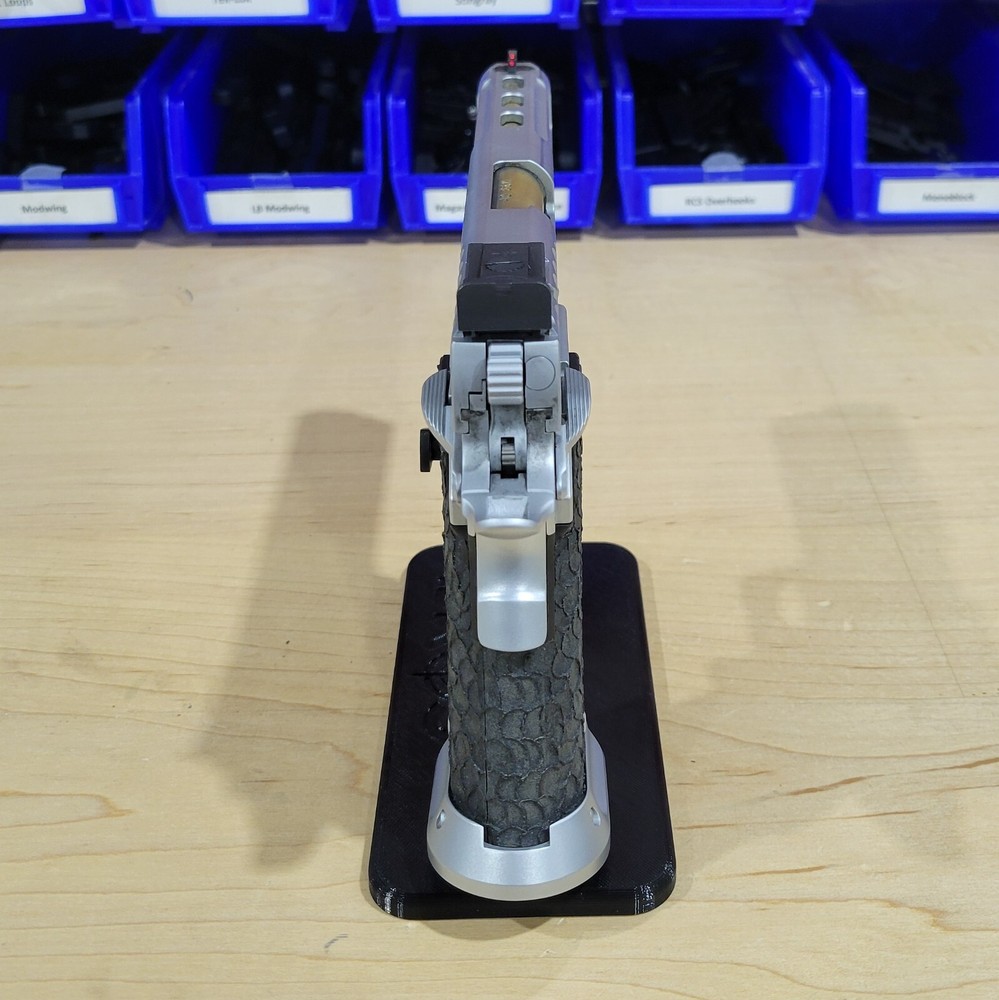 4Bros 2011 Pistol Stand